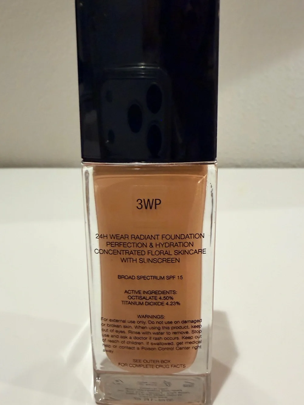 Dior Forever Skin Glow Hydrating Foundation 3WP
